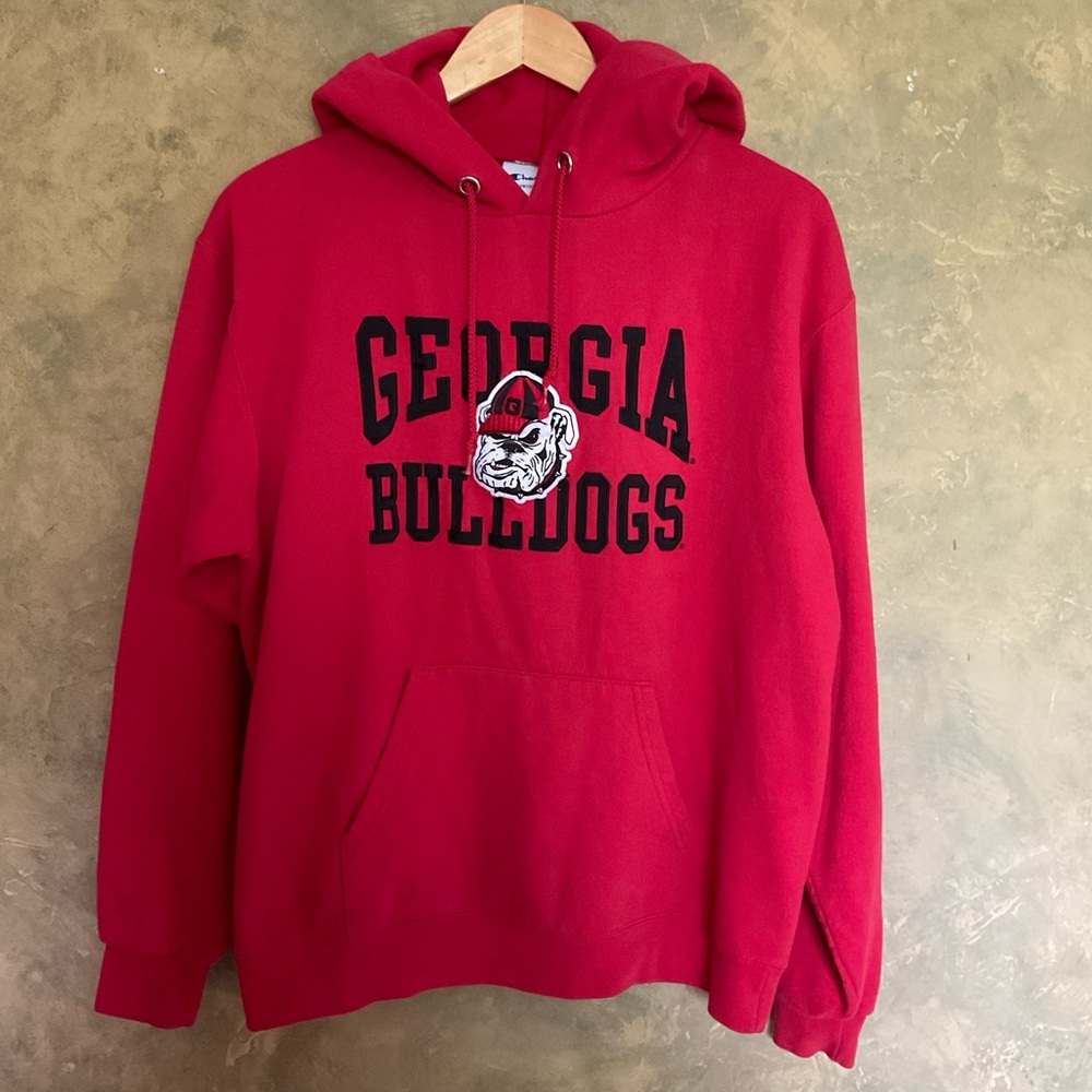 Vintage Champion University of Georgia Bulldogs Embroidered Hoodie